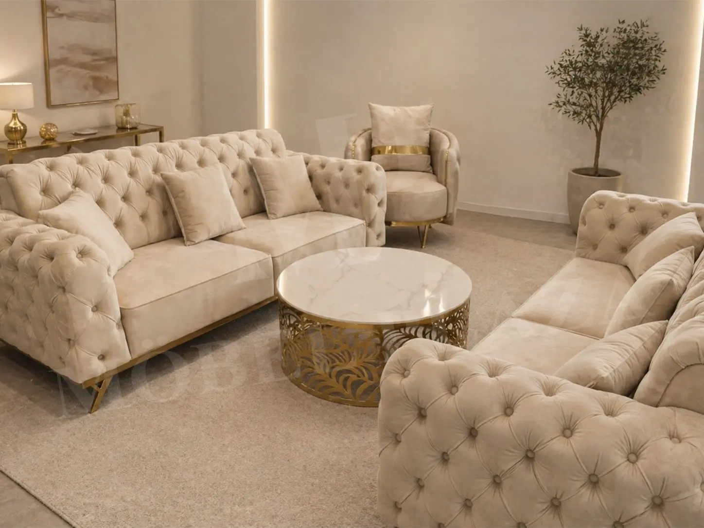 Beige Chesterfield Couchgarnitur in Hamburg bei Möbel Plaza im luxuriösen Wohnzimmerdesign
