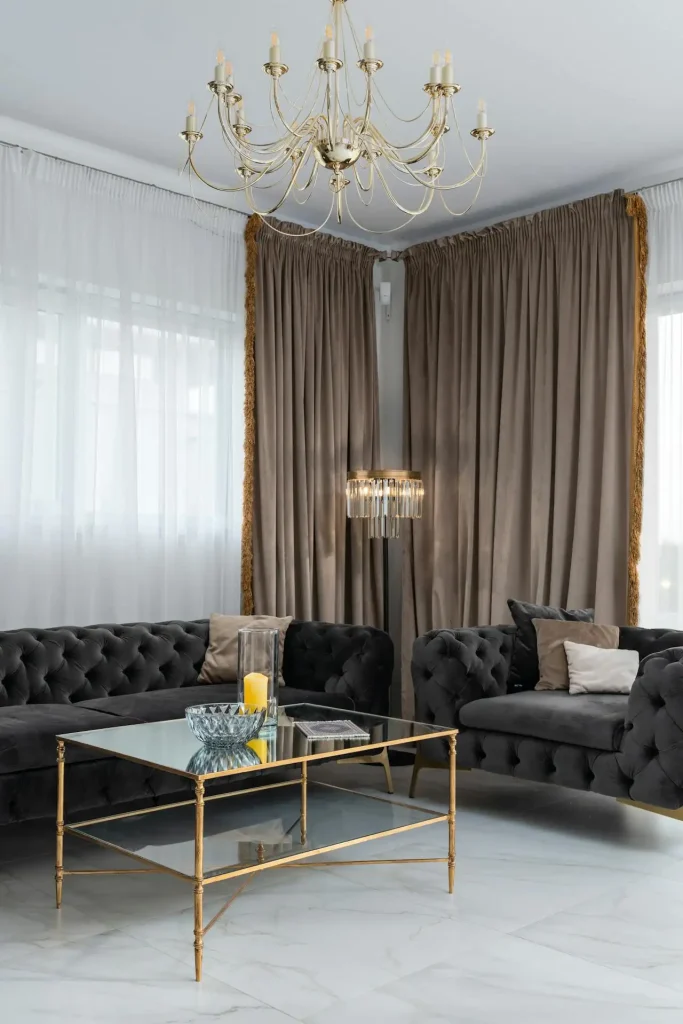 Chesterfield Sofa kaufen Hamburg mit luxuriöser schwarzer Chesterfield Wohnlandschaft