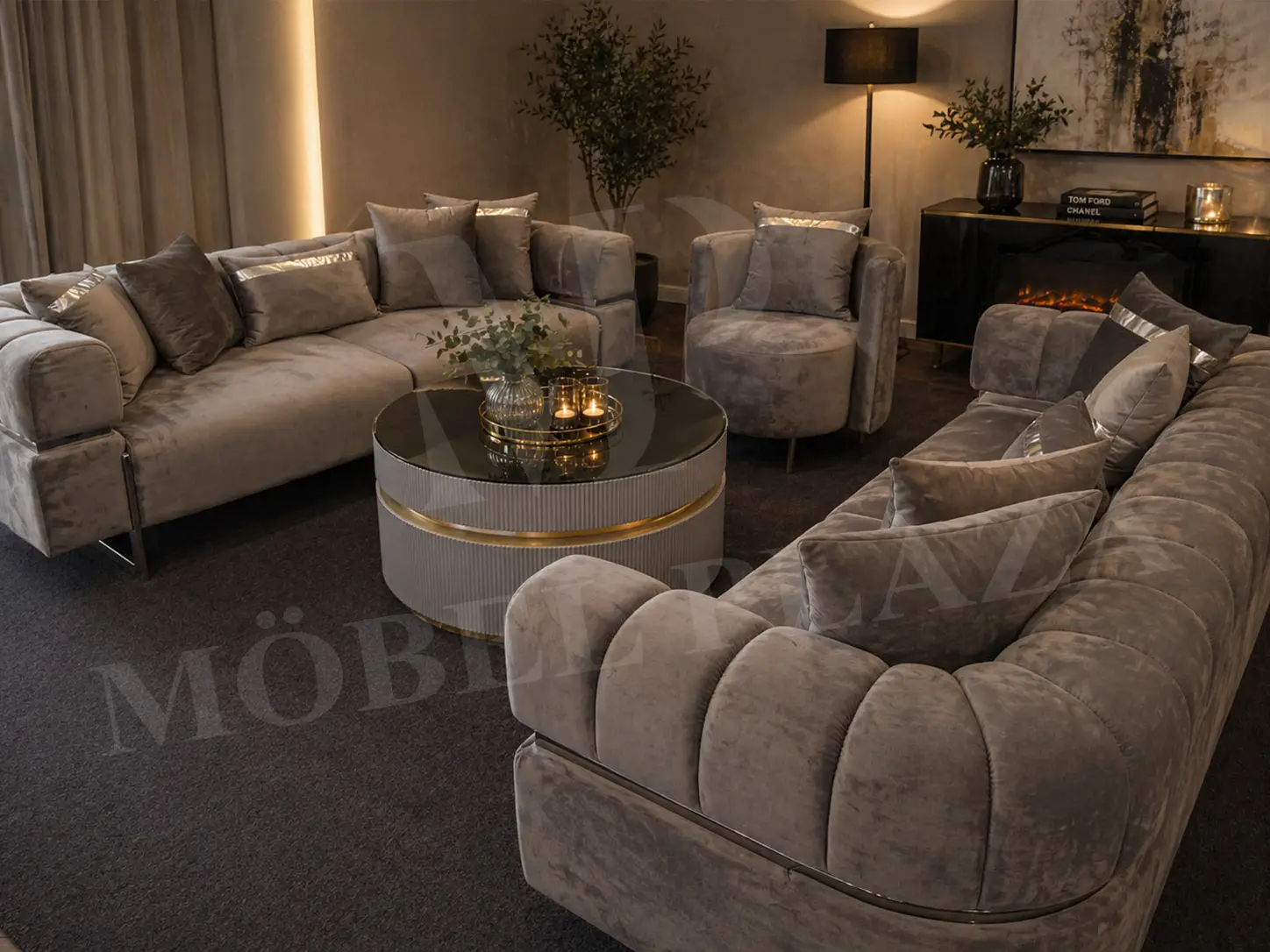 Luxuriöse Sofa Wohnkombination in der Möbel Galerie Hamburg von Möbel Plaza